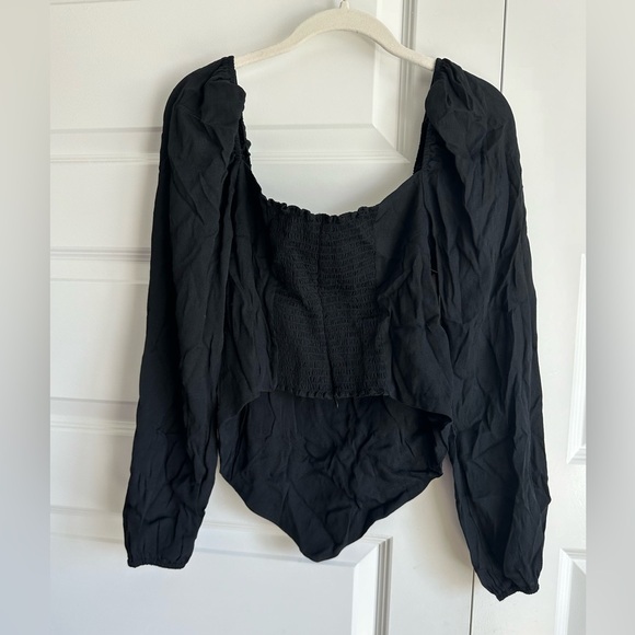 Reformation The Rya Gathered Neckline Long Sleeve Top Size 10- NWT - Picture 6 of 6